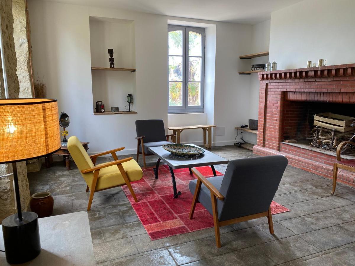La Maison De Manon Mirande  Extérieur photo